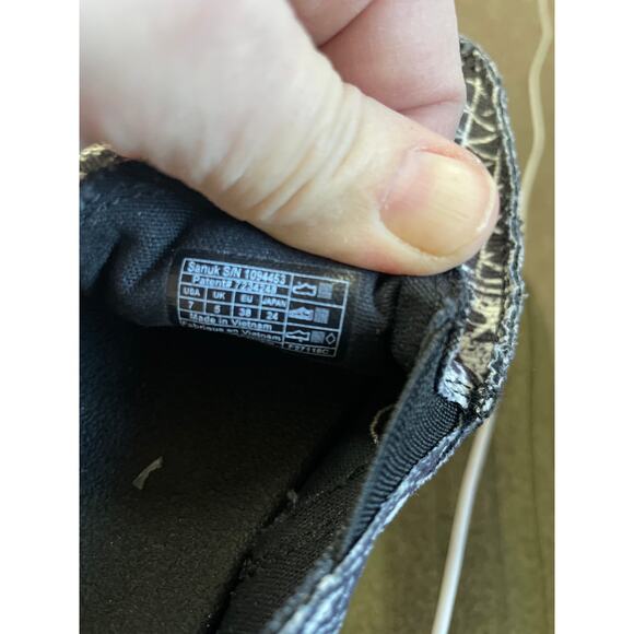 Sanuk Donna Geo Print Slip on Shoes - Picture 7 of 7